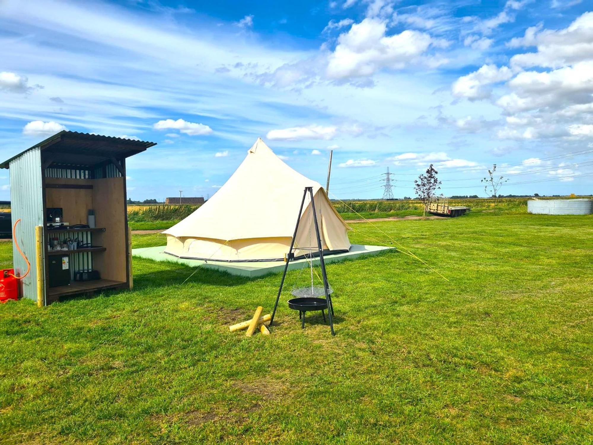 위스벡 Boyce Fen Farm Retreat Glamping & Fishery 빌라 외부 사진